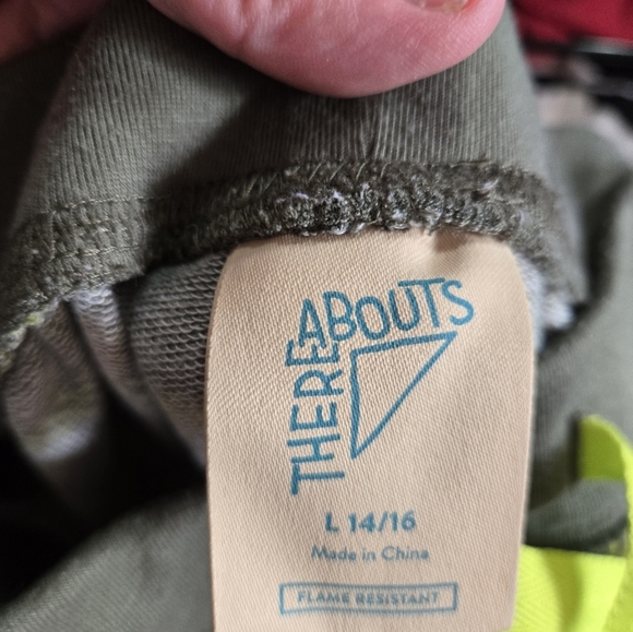 Green Striped Lounge Set - Picture 5 of 6